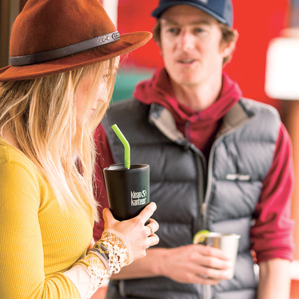 tumbler-straw-lid-with-straw-c2 K16VSSC-SB-guy-girl_style_9a499e23-5b7a-4a0d-b42e-d1b4b02627b2.jpg