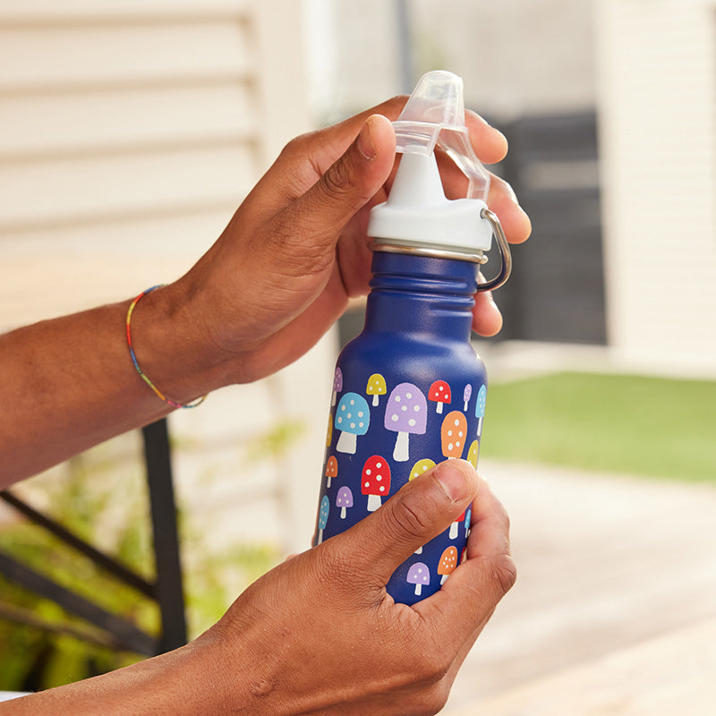 12oz-kid-s-classic-sippy-k0 kid_sippy_12oz_closeup_dustcover_square.jpg