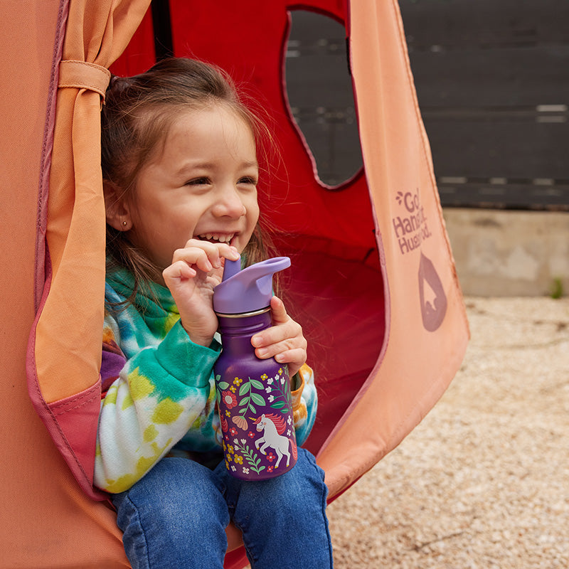 12oz-kid-s-classic-with-flip-seal-sport-cap-u6 kid_sport_flip_seal_12oz_girl_smile_hammock_square.jpg