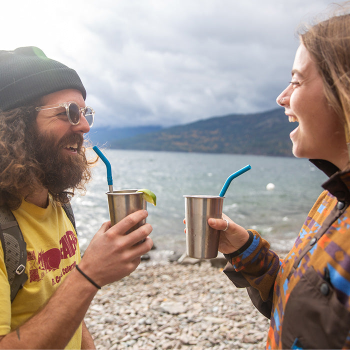 straw-4-pack-z2 recycled_steel_straws_cheers_lake_lifestyle_feb67a82-c410-4311-b2a0-e24ba8690751.jpg