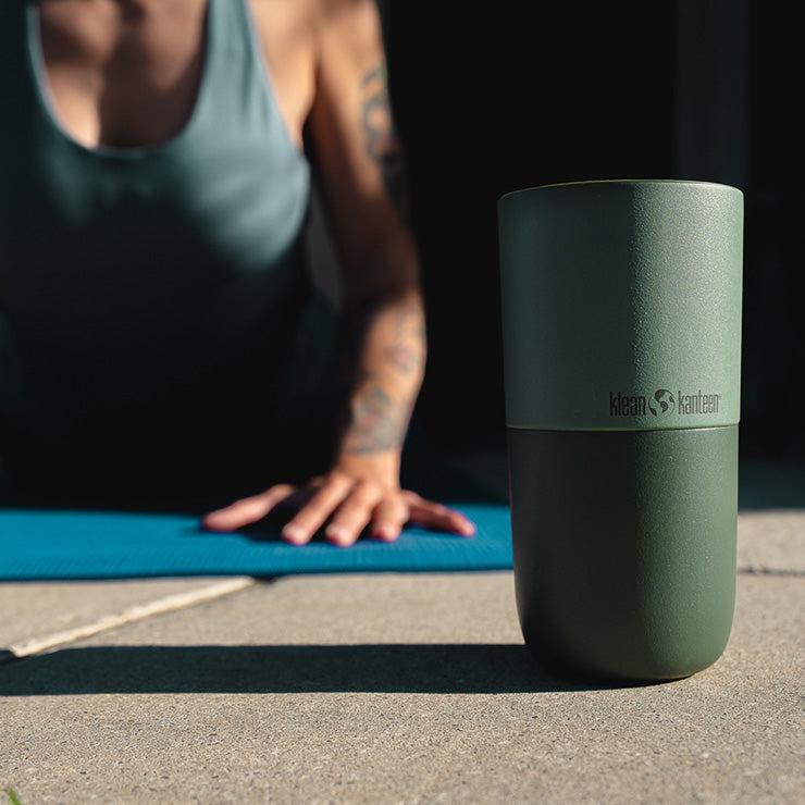 smoothie-set-u4 smoothie_kit_rise_tumbler_seaspray_closeup.jpg
