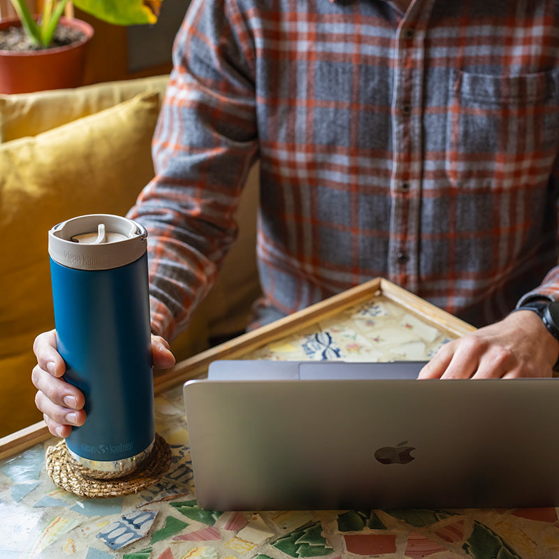 16oz-tkwide-with-cafe-cap-c3 tkwide_16oz_cafe_corsair_cafe_laptop_square.jpg