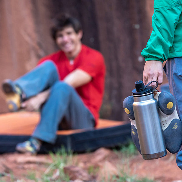 32oz-tkwide-with-chug-cap-c5 tkwide_32oz_chug_rockclimbers_square.jpg