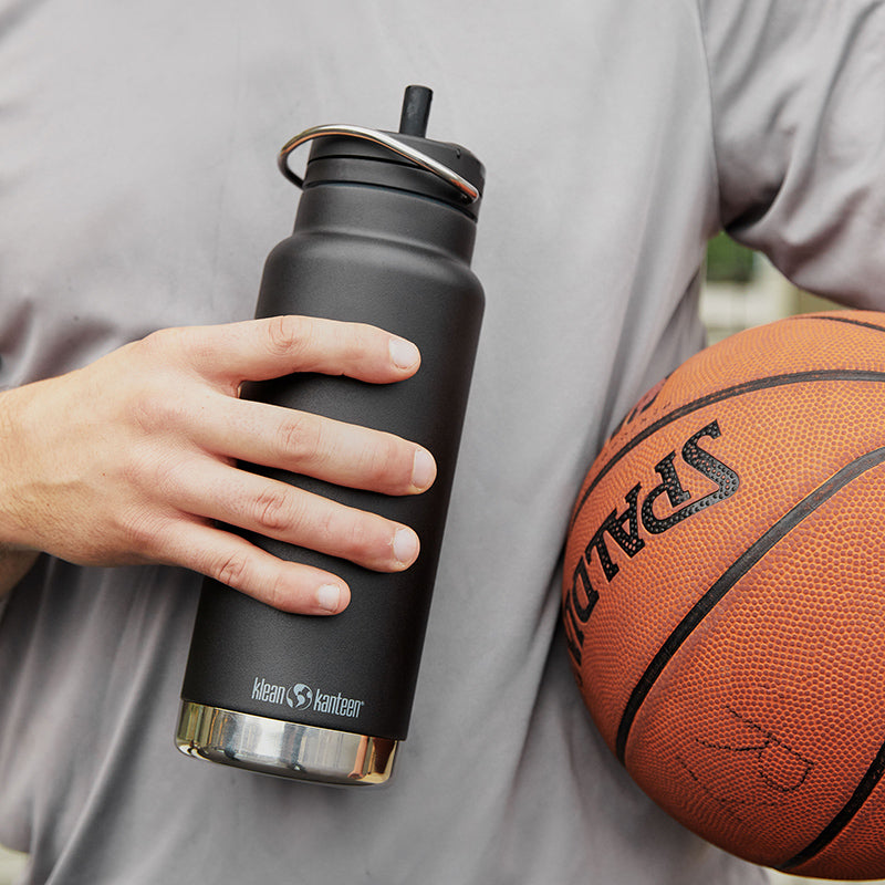 32oz-tkwide-with-twist-cap-p5 tkwide_32oz_insulated_bottle_twist_closeup_basketball_square.jpg